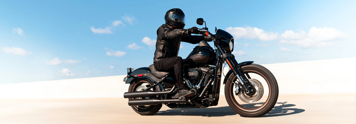 Compare Harley-Davidson® Low Rider® S to Sport Glide™