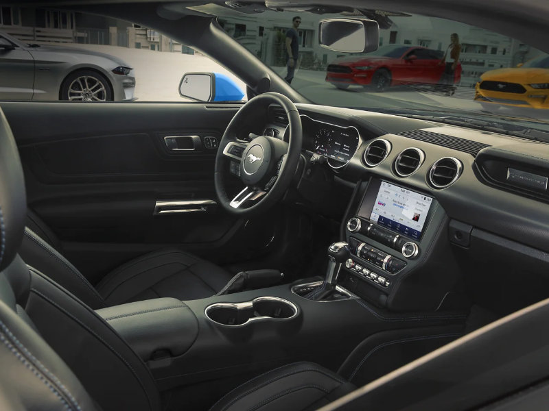 Mount Dora FL - 2022 Ford Mustang's Interior