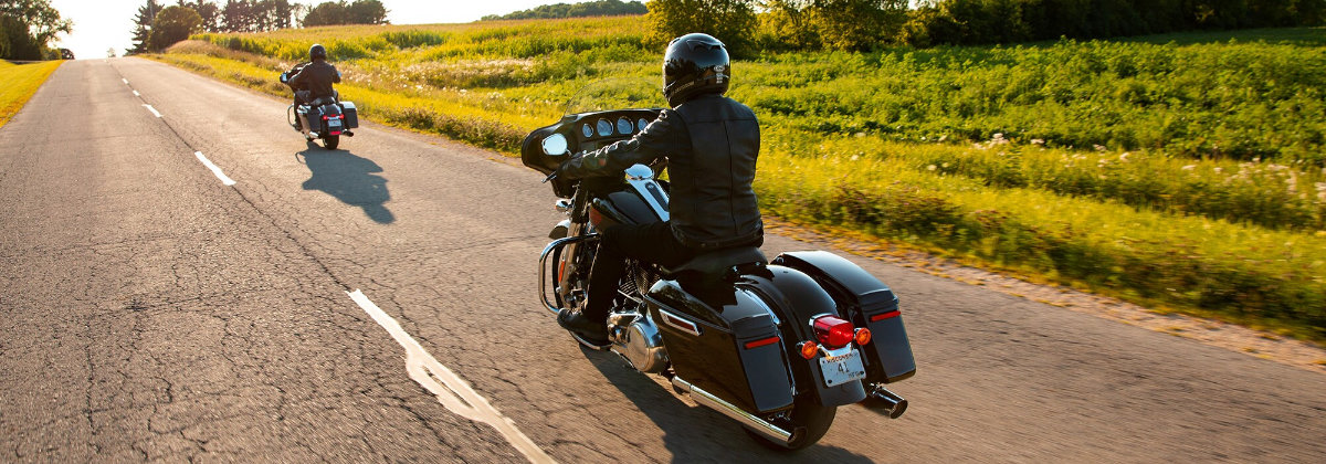 Test Ride 2022 Harley-Davidson® Electra Glide® Standard near Rochester NH