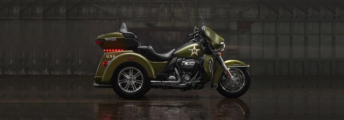Experience the 2022 Harley-Davidson® Tri Glide® Ultra G.I. Enthusiast Collection near Rochester NH
