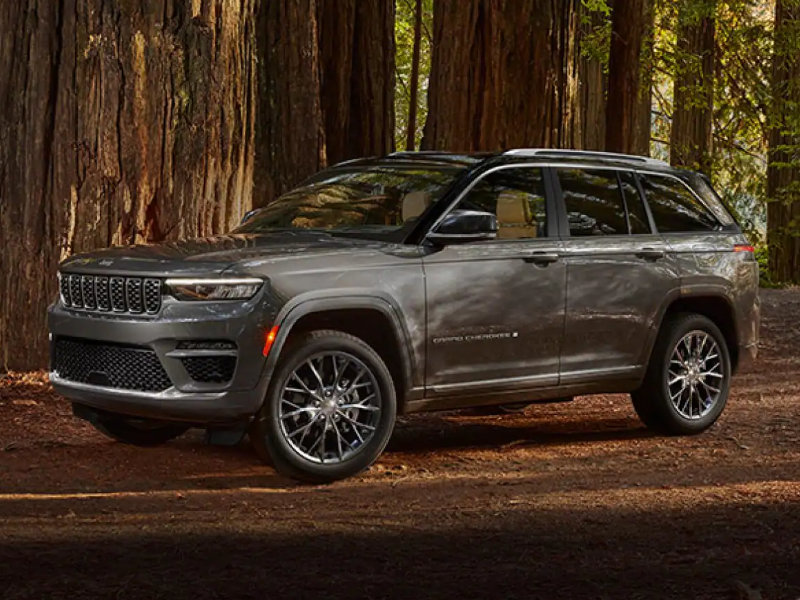 Fort Myers FL - 2022 Jeep Grand Cherokee's Exterior