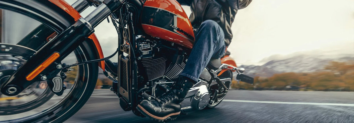A 2023 Harley-Davidson® Breakout® 117 is built to impress near Swanzey NH