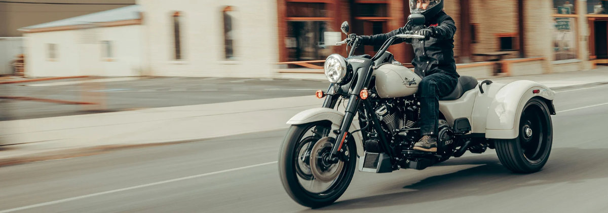 Test Ride the 2023 Harley-Davidson® Freewheeler® near North Hampton NH