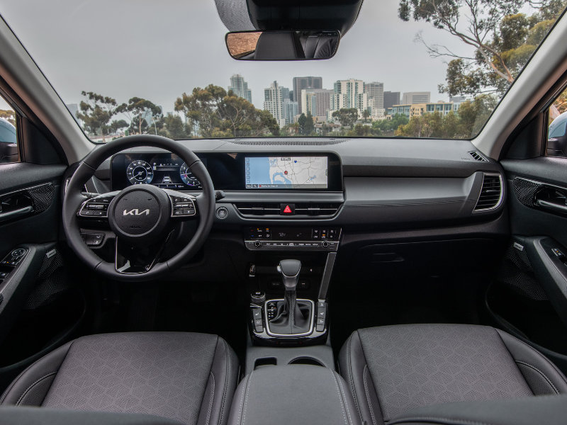 Fort Myers FL - 2024 Kia Seltos's Interior